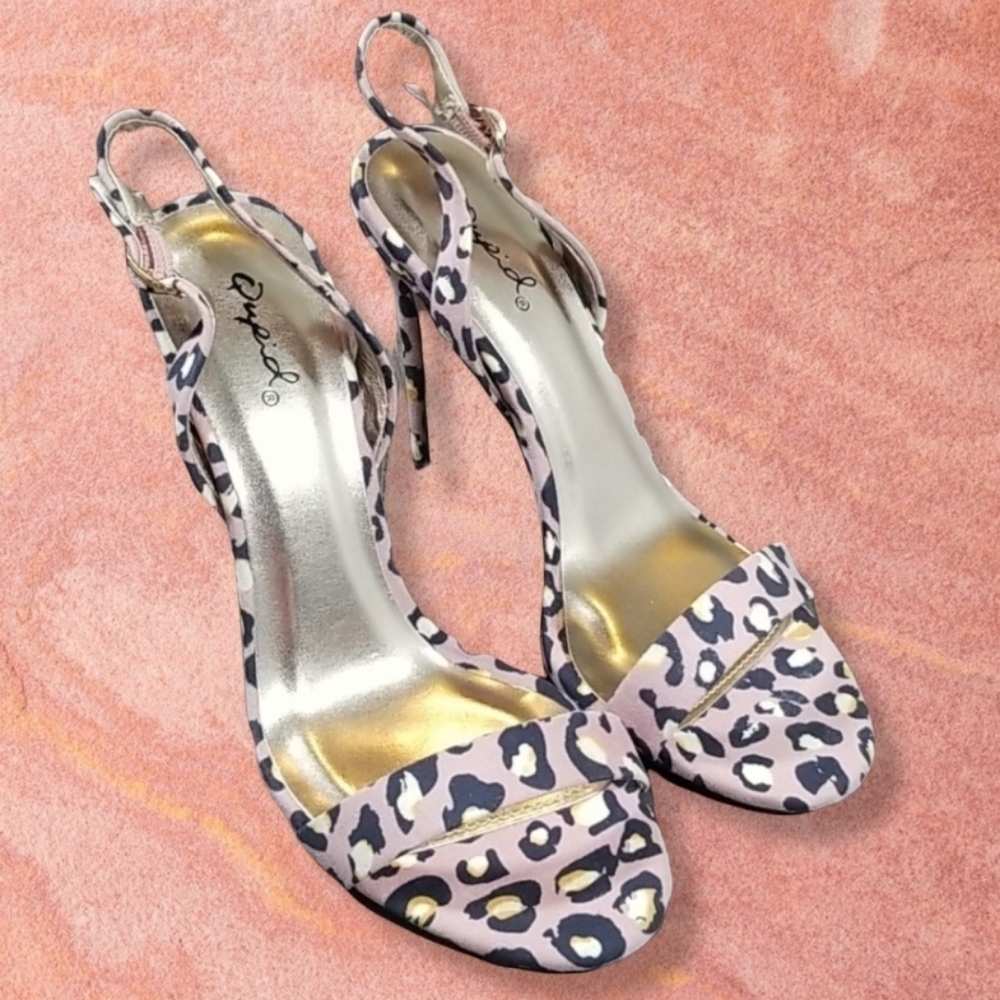 Qupid Women's Heeled Sandals Size 6 US